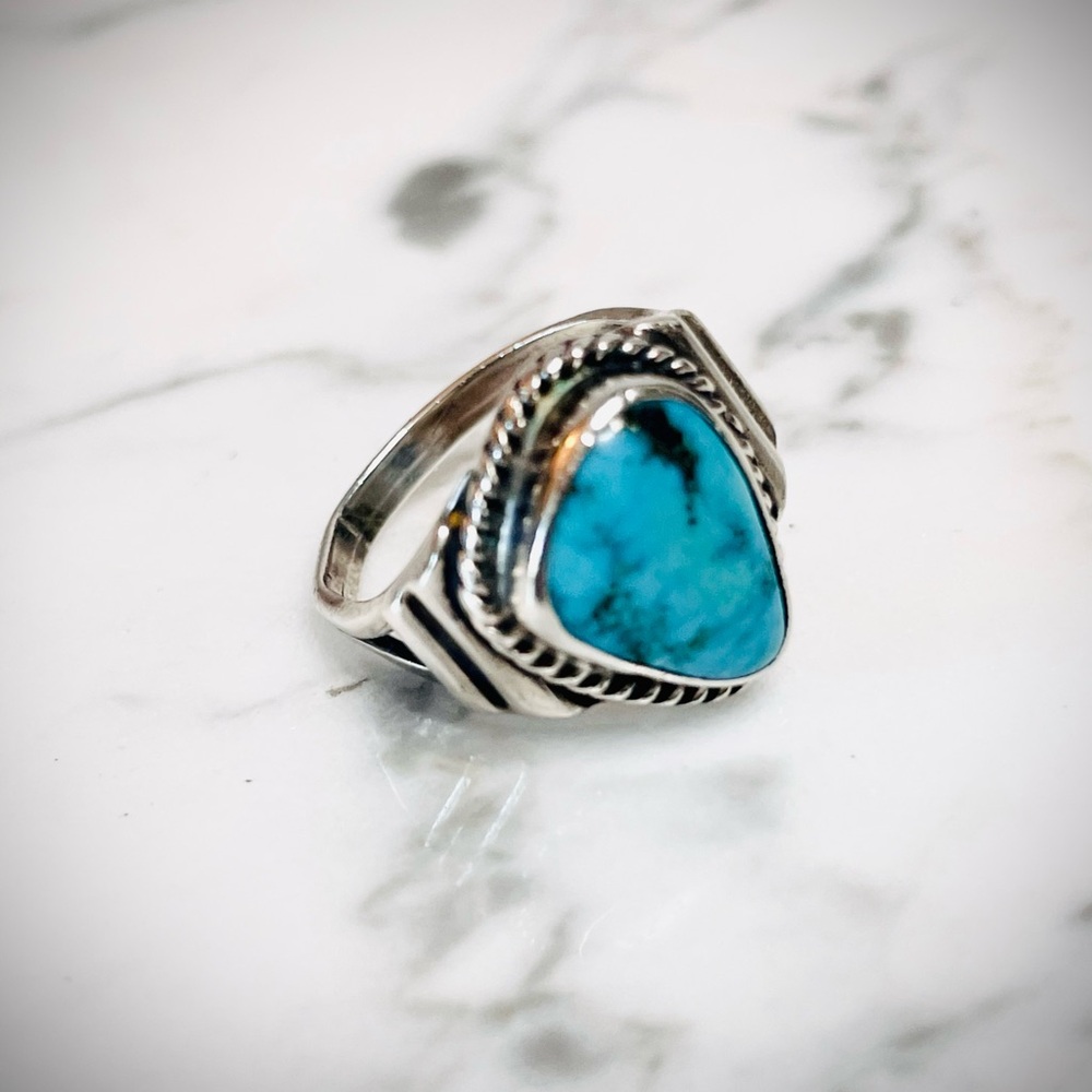 Turquoise Silver Ring